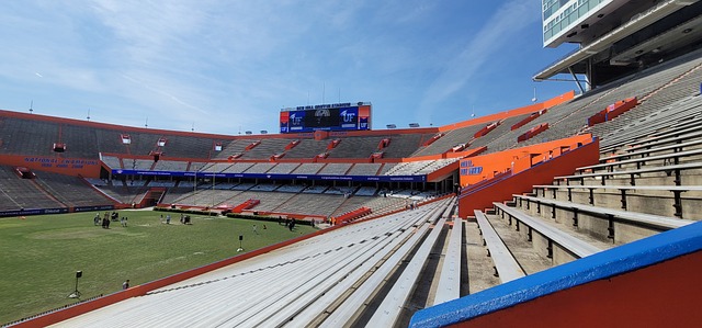 还在场下积 还在场下积