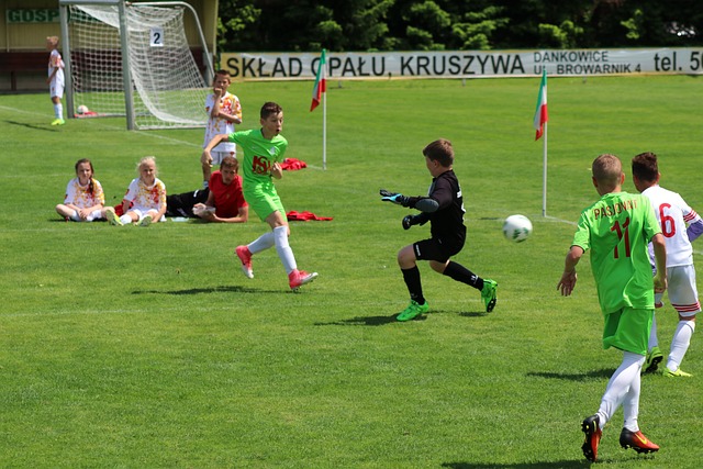 桶冷水潑在 桶冷水潑在